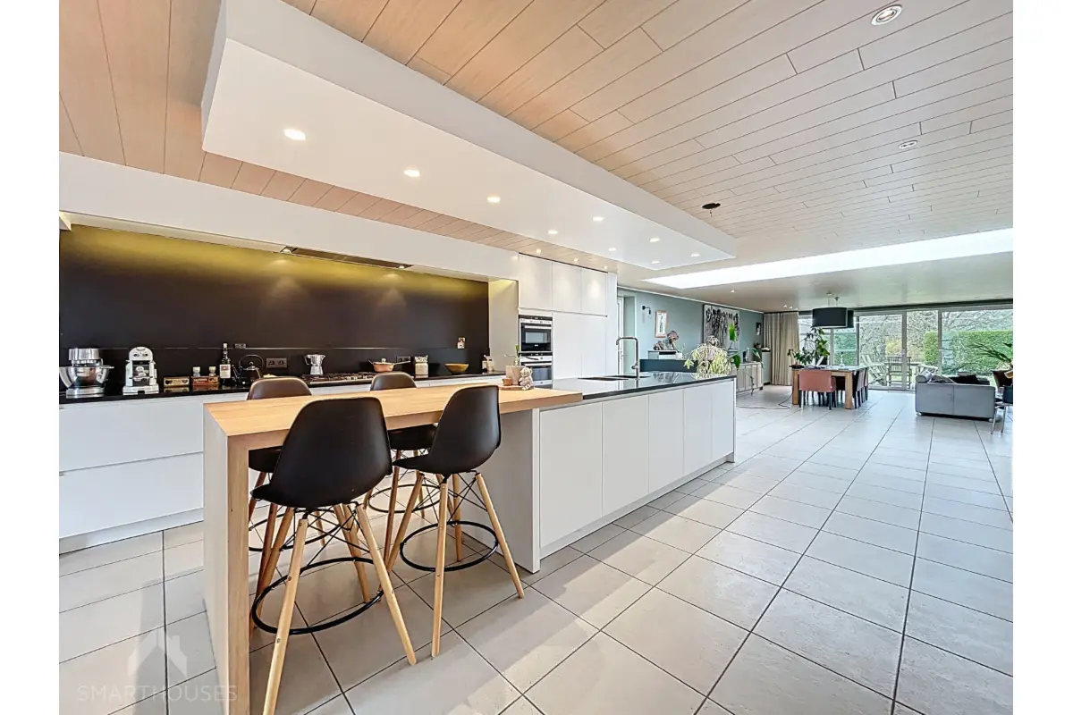 Huis te  koop in Bavikhove 8531 418000.00€ 4 slaapkamers 270.00m² - Zoekertje 713166