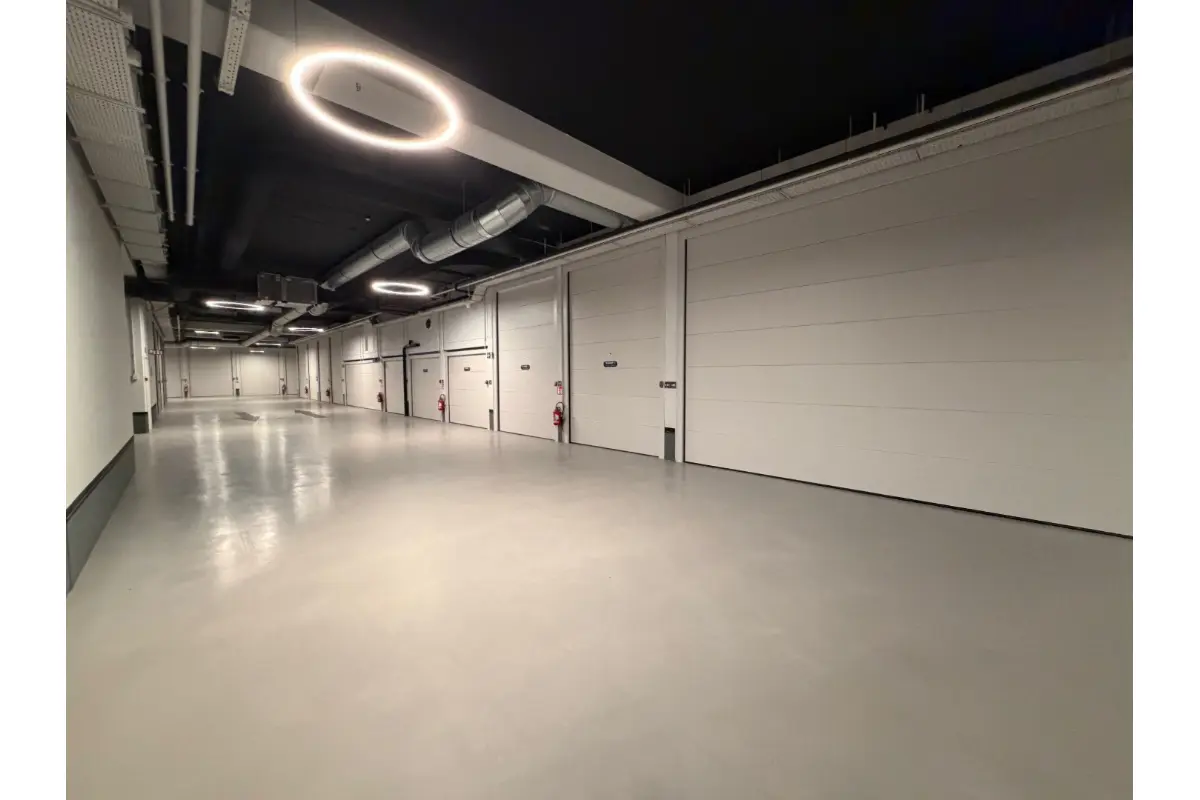 Parking & garage te  koop in Knokke 8300 295000.00€  slaapkamers m² - Zoekertje 713790