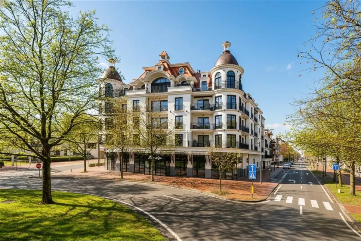 Appartement te  koop in Knokke-Heist 8300 930000.00€ 2 slaapkamers 90.00m² - Zoekertje 714665
