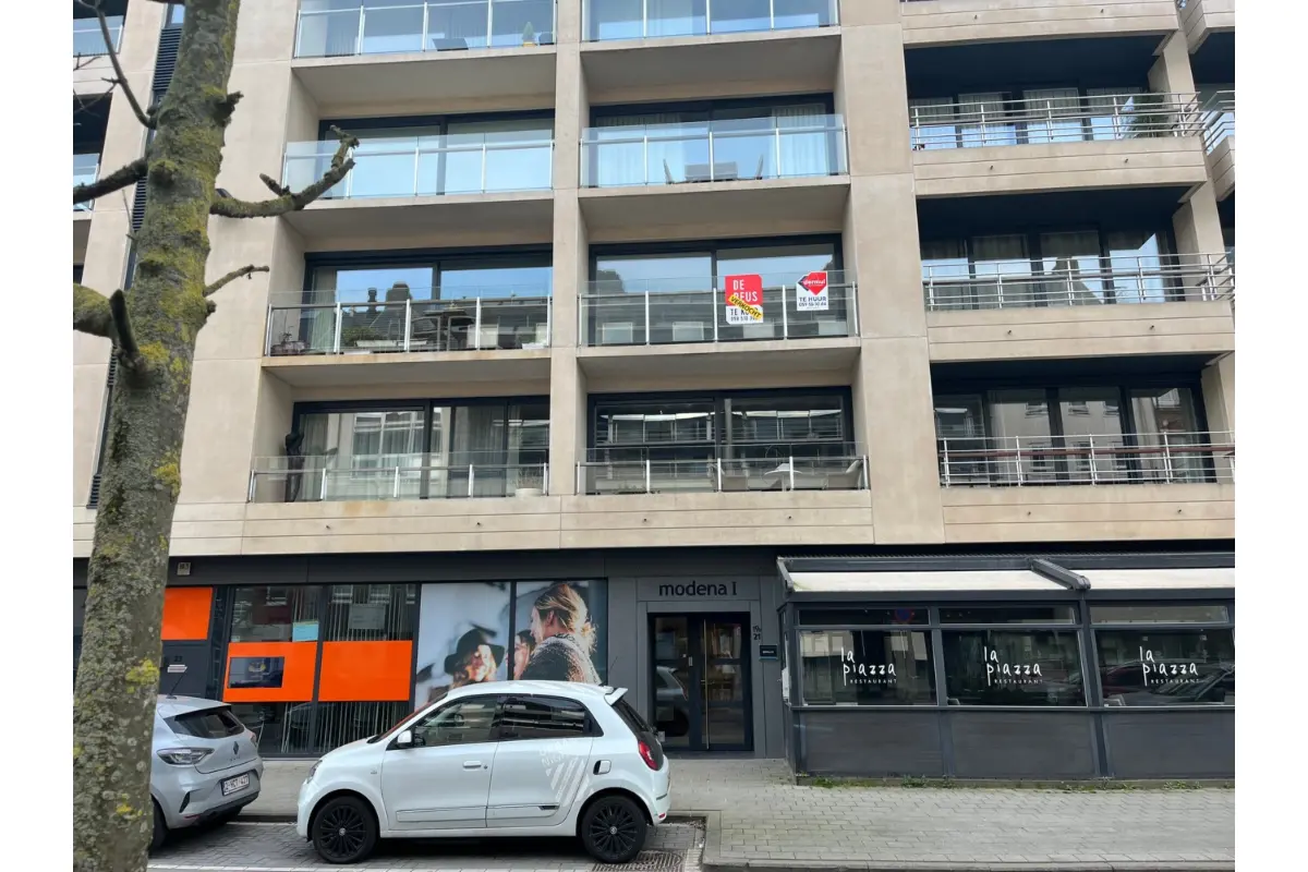 Appartement te  in Oostende 8400 875.00€ 2 slaapkamers m² - Zoekertje 714603