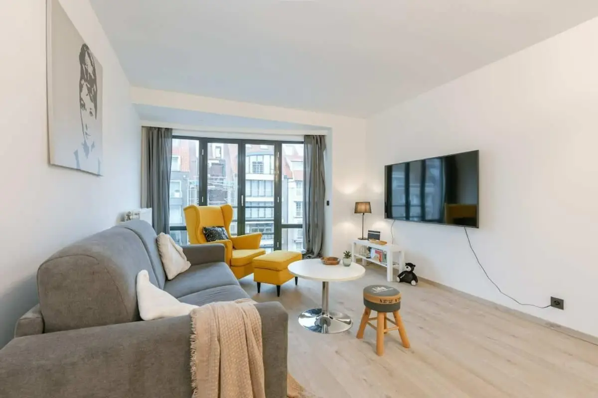 Appartement te  huur in Knokke-Heist 8300 3890.00€ 1 slaapkamers 94.00m² - Zoekertje 740090