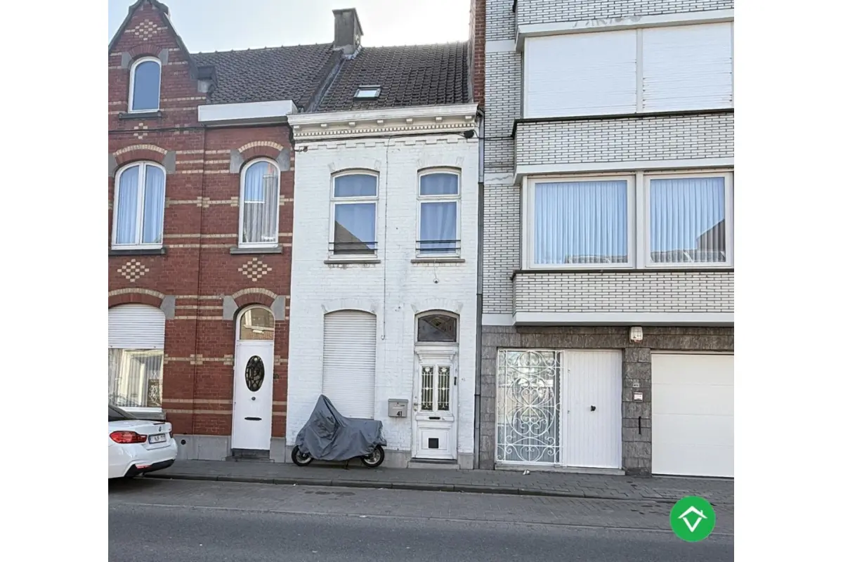 Huis te  huur in Roeselare 8800 695.00€ 2 slaapkamers 126.00m² - Zoekertje 716324