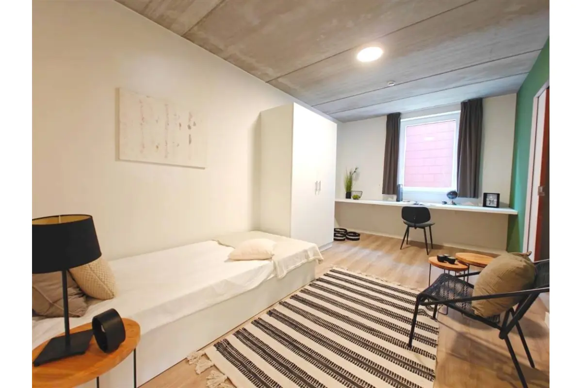 Appartement te  huur in Kortrijk 8500 415.00€ 1 slaapkamers 15.30m² - Zoekertje 716153