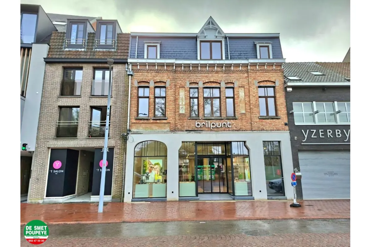Appartement te  huur in Sint-Kruis 8310 1250.00€ 3 slaapkamers m² - Zoekertje 715981