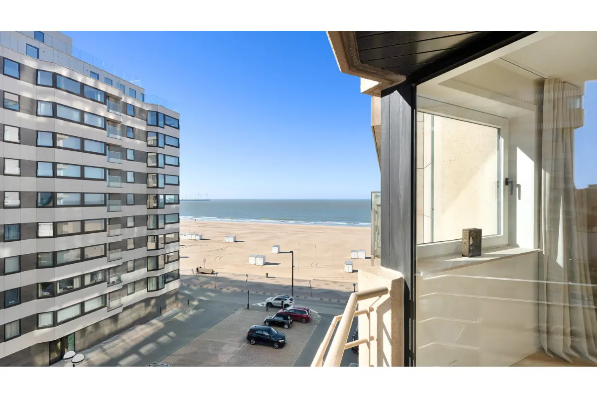 Appartement te  koop in Heist-aan-Zee 8301 895000.00€ 2 slaapkamers 87.00m² - Zoekertje 717011