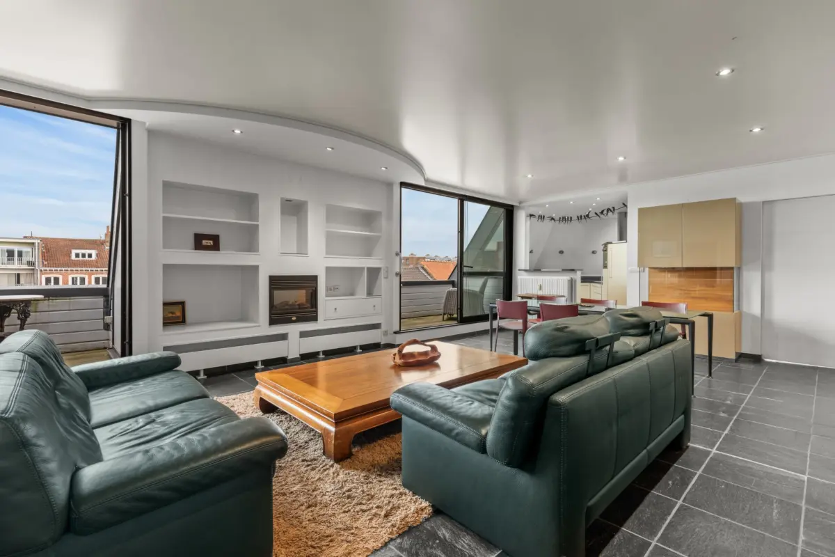 Penthouse te  koop in Assebroek 8310 349000.00€ 4 slaapkamers 154.00m² - Zoekertje 716435