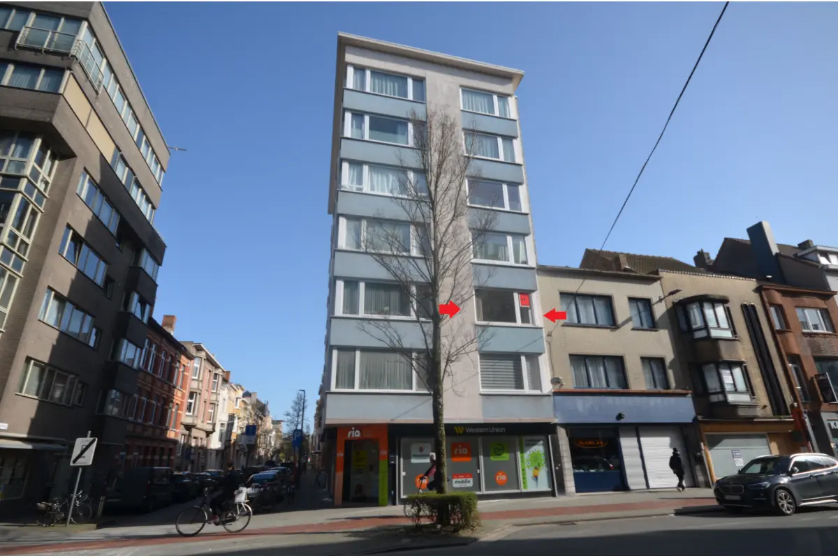Appartement te  koop in Oostende 8400 140000.00€ 1 slaapkamers 55.00m² - Zoekertje 716397