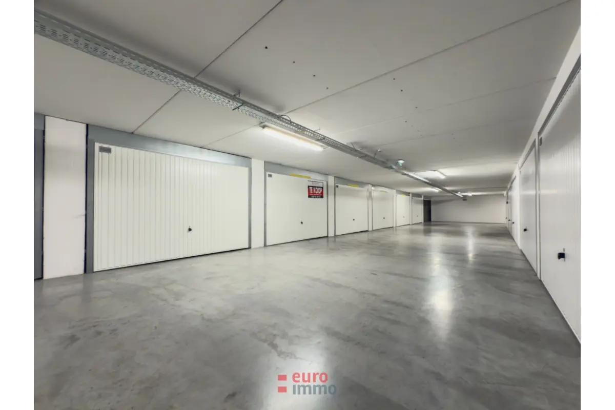 Box te  in Nieuwpoort 8620 67000.00€  slaapkamers m² - Zoekertje 717826