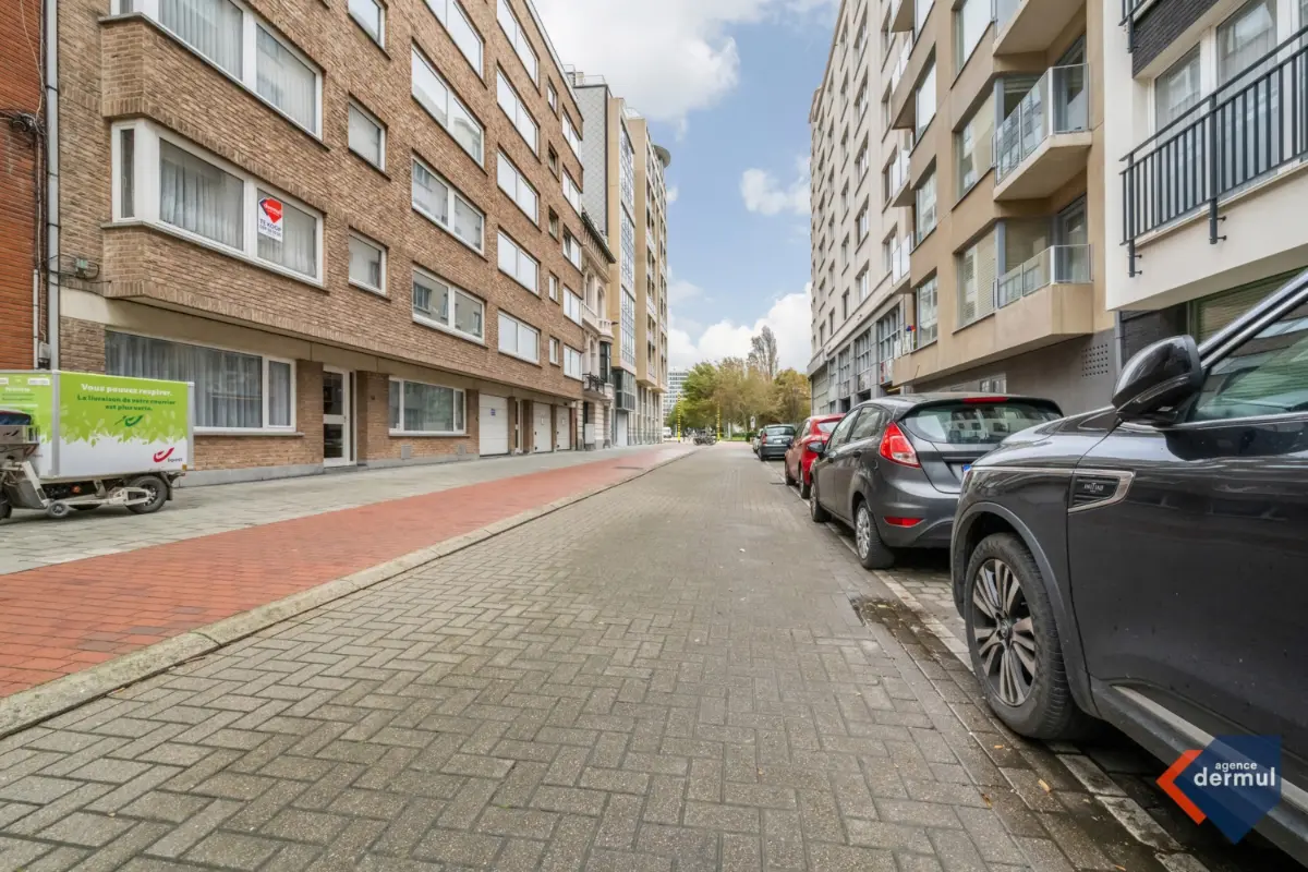Box te  in Oostende 8400 68000.00€  slaapkamers m² - Zoekertje 717951