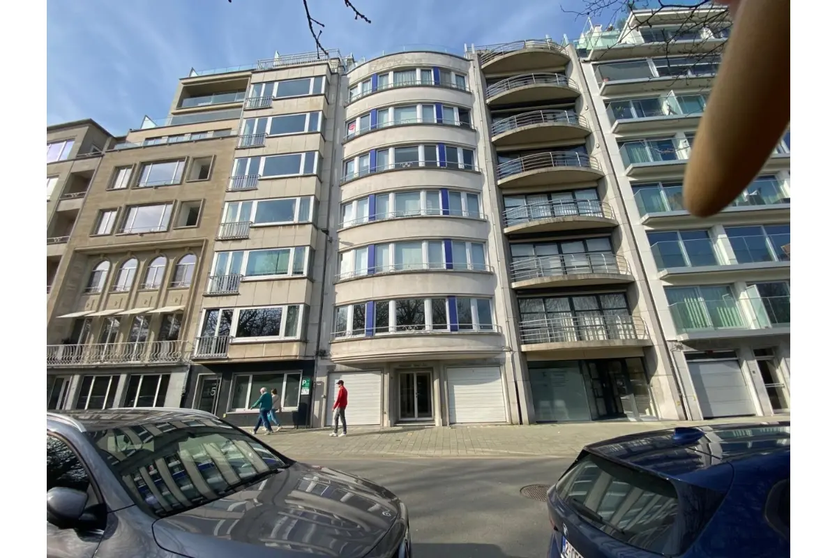 Appartement te  huur in Oostende 8400 1250.00€ 3 slaapkamers 128.00m² - Zoekertje 718198