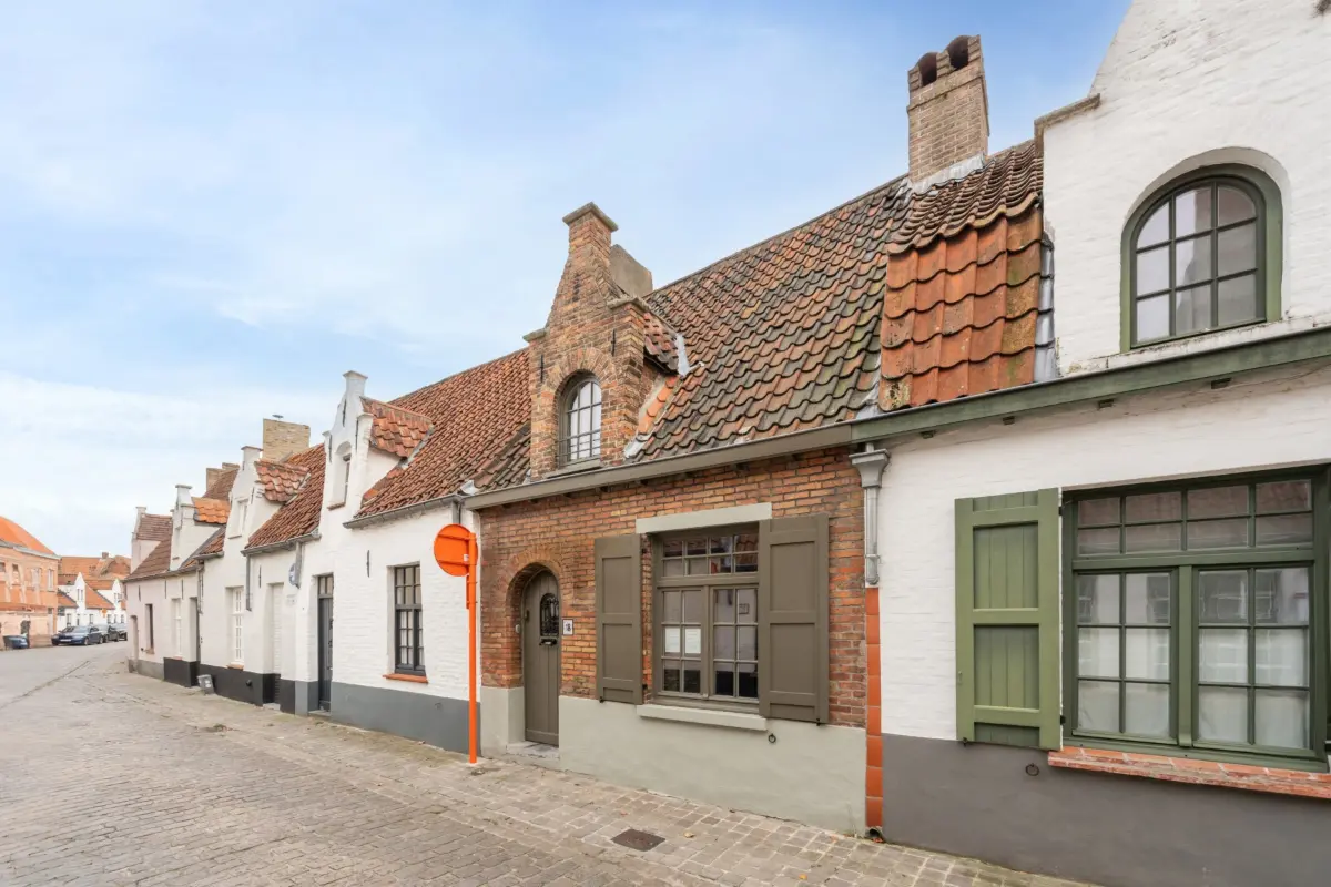 Huis te  koop in Brugge 8000 330000.00€ 1 slaapkamers 50.00m² - Zoekertje 718136