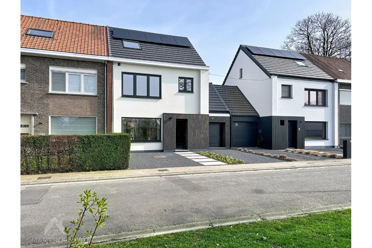 Huis te  koop in Emelgem 8870 369000.00€ 3 slaapkamers 176.00m² - Zoekertje 718551