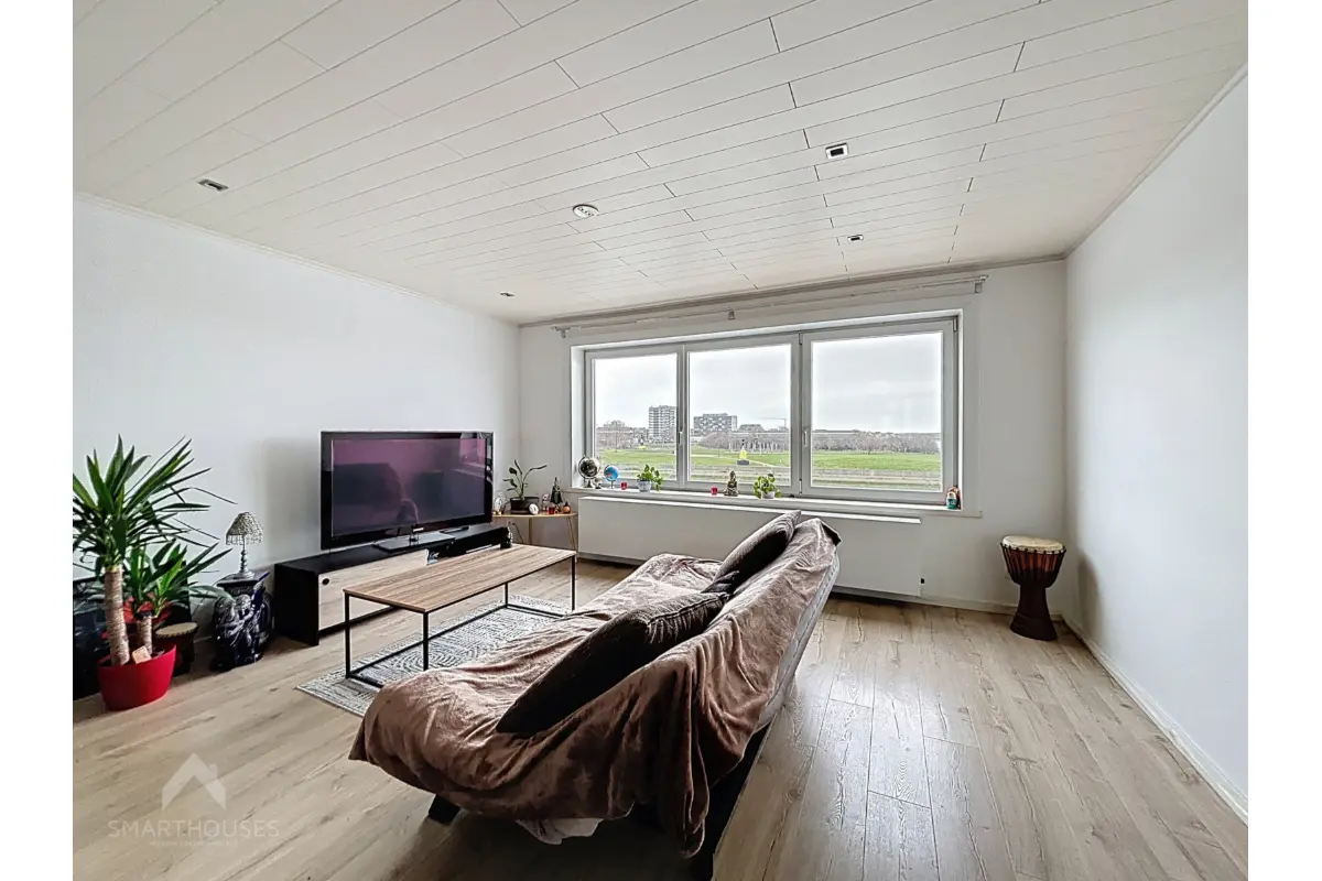 Appartement te  koop in Oostende 8400 195000.00€ 2 slaapkamers 108.00m² - Zoekertje 718394