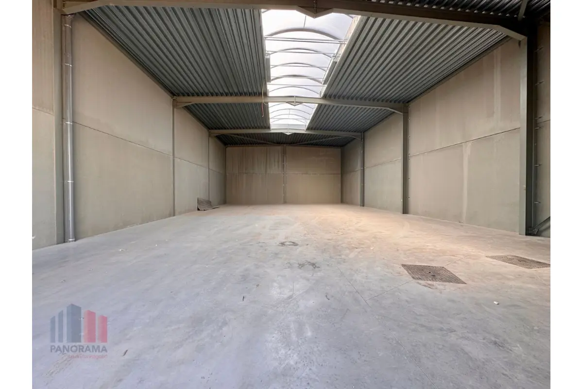 Handelszaak te  koop in Aartrijke 8211 443354.00€  slaapkamers 326.00m² - Zoekertje 719134