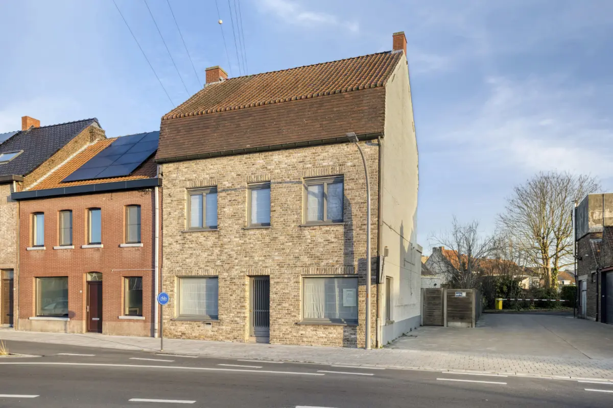 Huis te  in Heule 8501 279000.00€ 4 slaapkamers 229.00m² - Zoekertje 718742