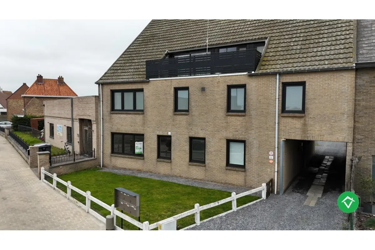 Benedenverdieping te  huur in De Haan 8420 775.00€ 2 slaapkamers m² - Zoekertje 718844