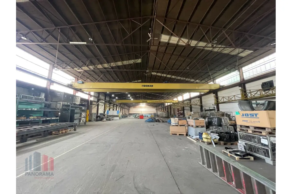 Handelszaak te  huur in Hooglede 8830 730.00€  slaapkamers 250.00m² - Zoekertje 720039