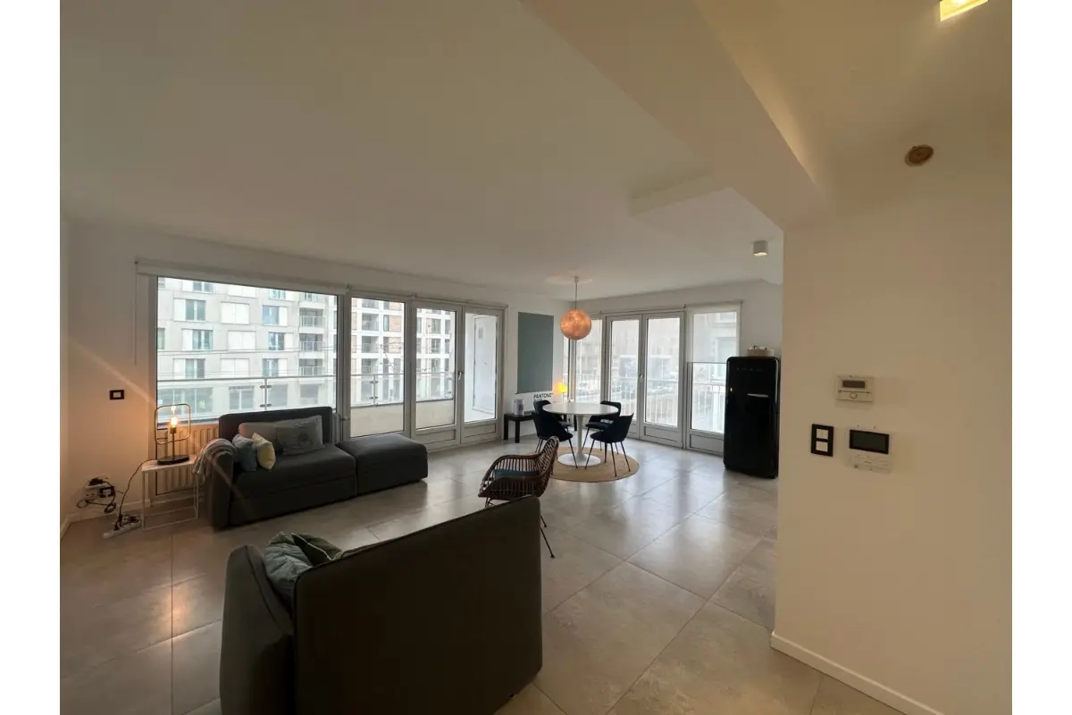 Appartement te  in Oostende 8400 725.00€ 1 slaapkamers m² - Zoekertje 720056