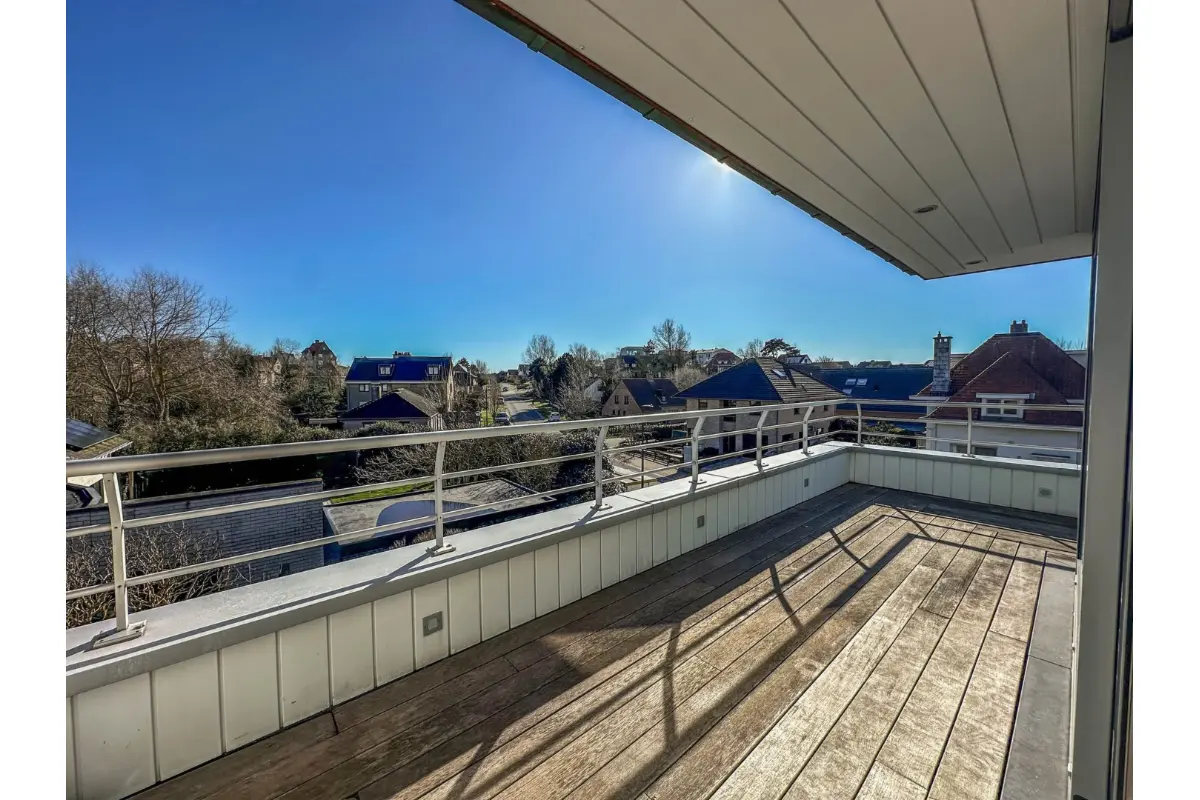 Appartement te  koop in Oostduinkerke 8670 798000.00€ 2 slaapkamers m² - Zoekertje 719959