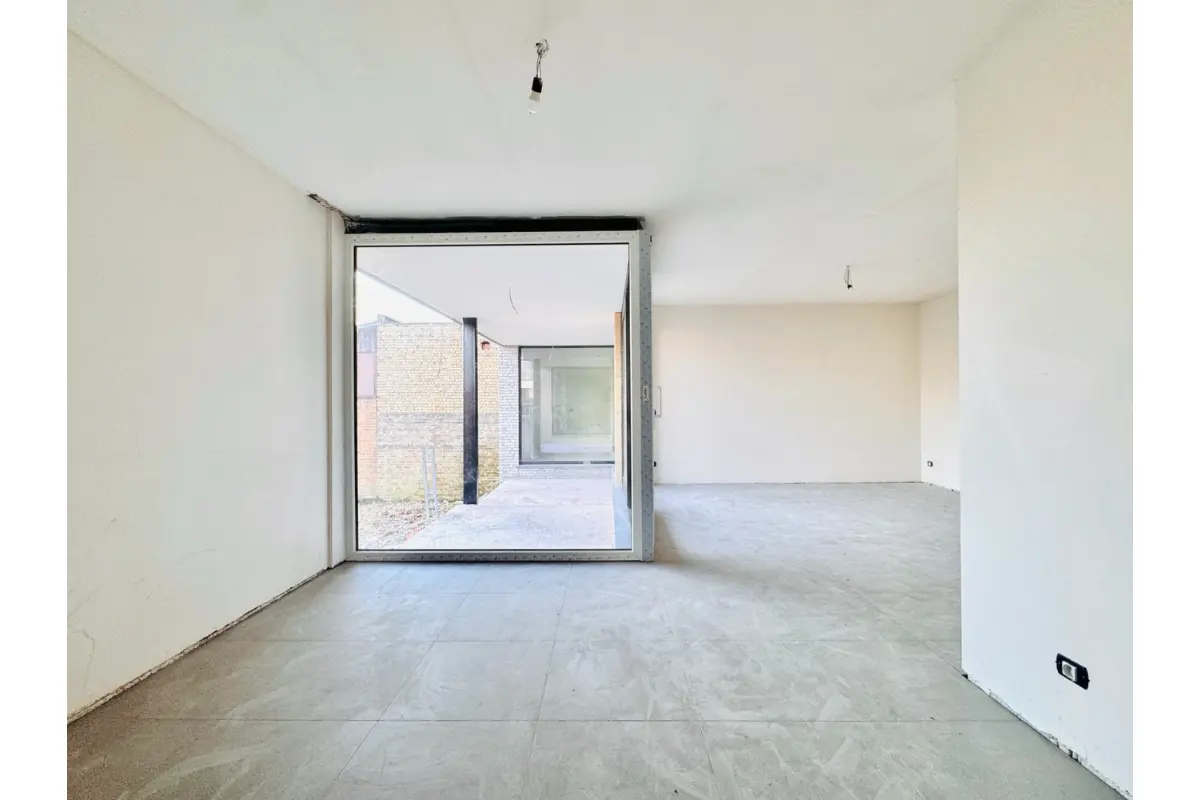 Appartement te  koop in Middelkerke 8430 261000.00€ 1 slaapkamers 77.00m² - Zoekertje 720095