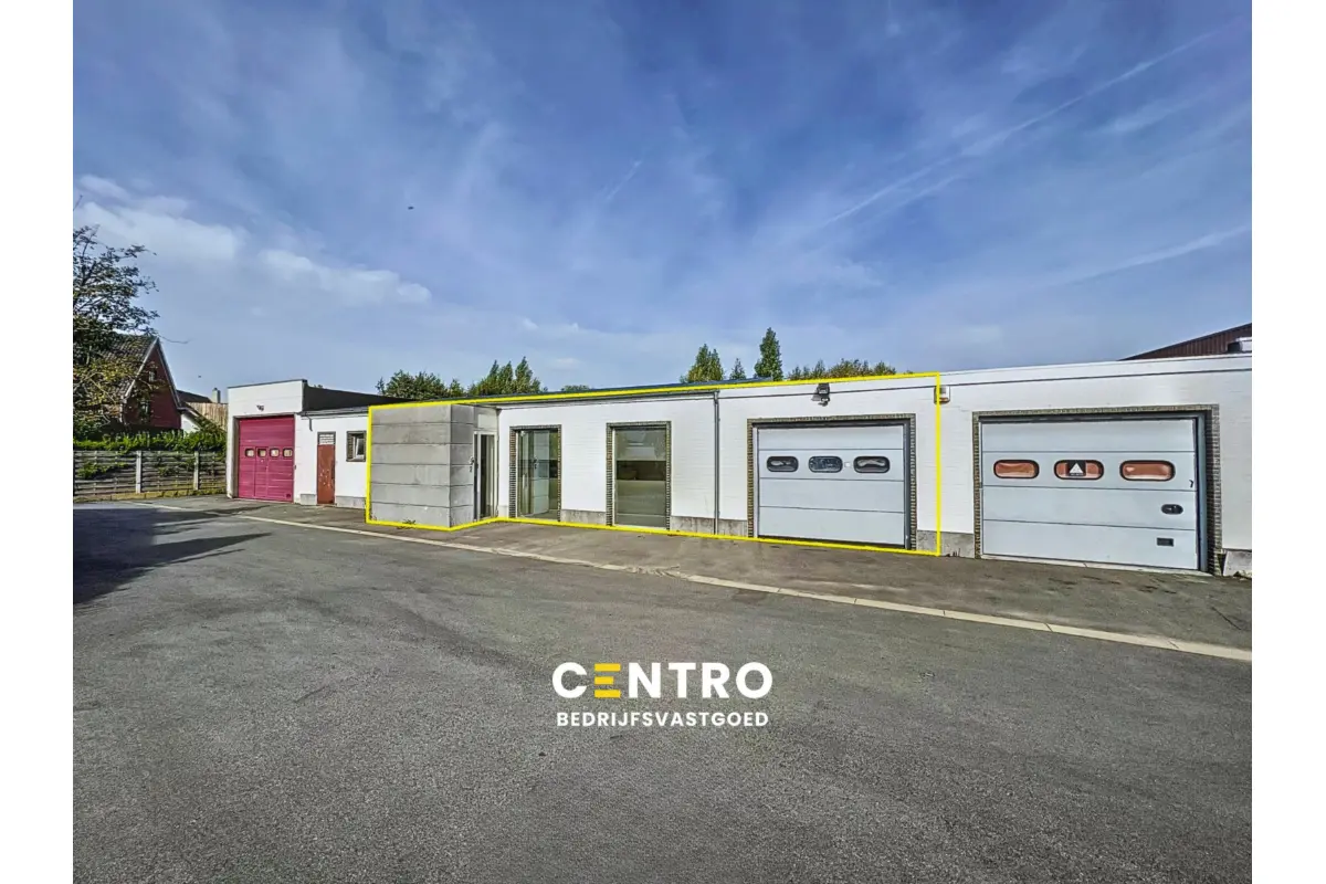 Handelszaak te  huur in Roeselare 8800 625.00€  slaapkamers 175.00m² - Zoekertje 722372