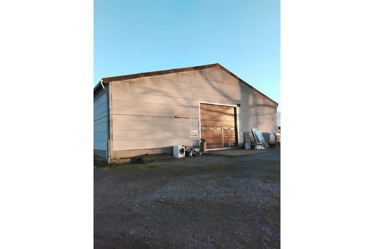 Handelszaak te  huur in Ooigem 8710 1000.00€  slaapkamers m² - Zoekertje 721891