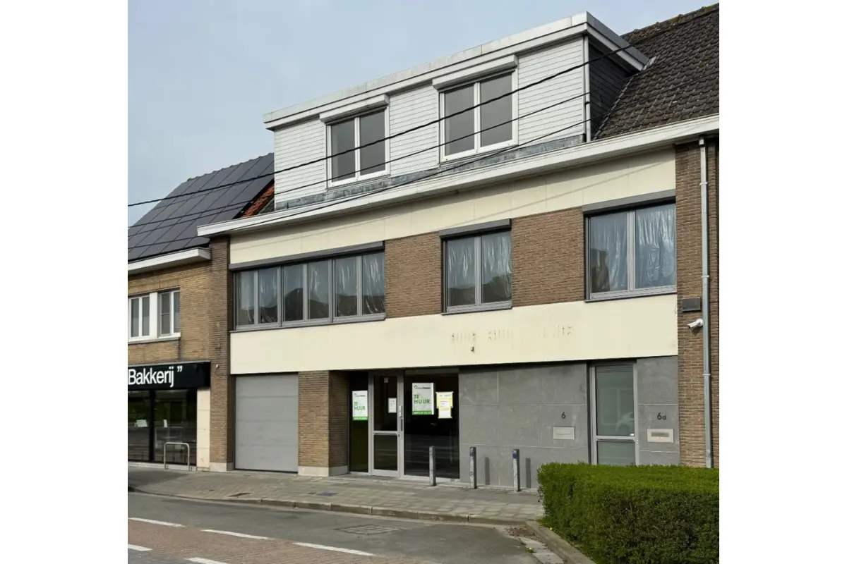 Handelszaak te  huur in Vleteren 8640 1350.00€  slaapkamers 256.00m² - Zoekertje 724861