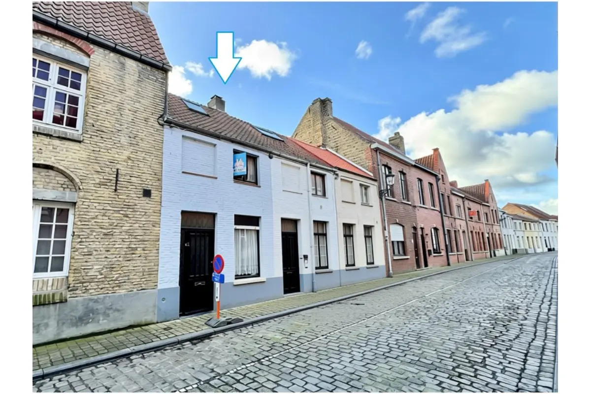Huis te  koop in Brugge 8000 149000.00€ 3 slaapkamers 125.00m² - Zoekertje 724836