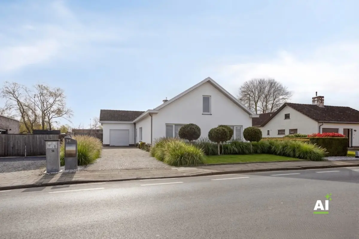 Huis te  koop in Eernegem 8480 435000.00€ 3 slaapkamers 229.00m² - Zoekertje 727501