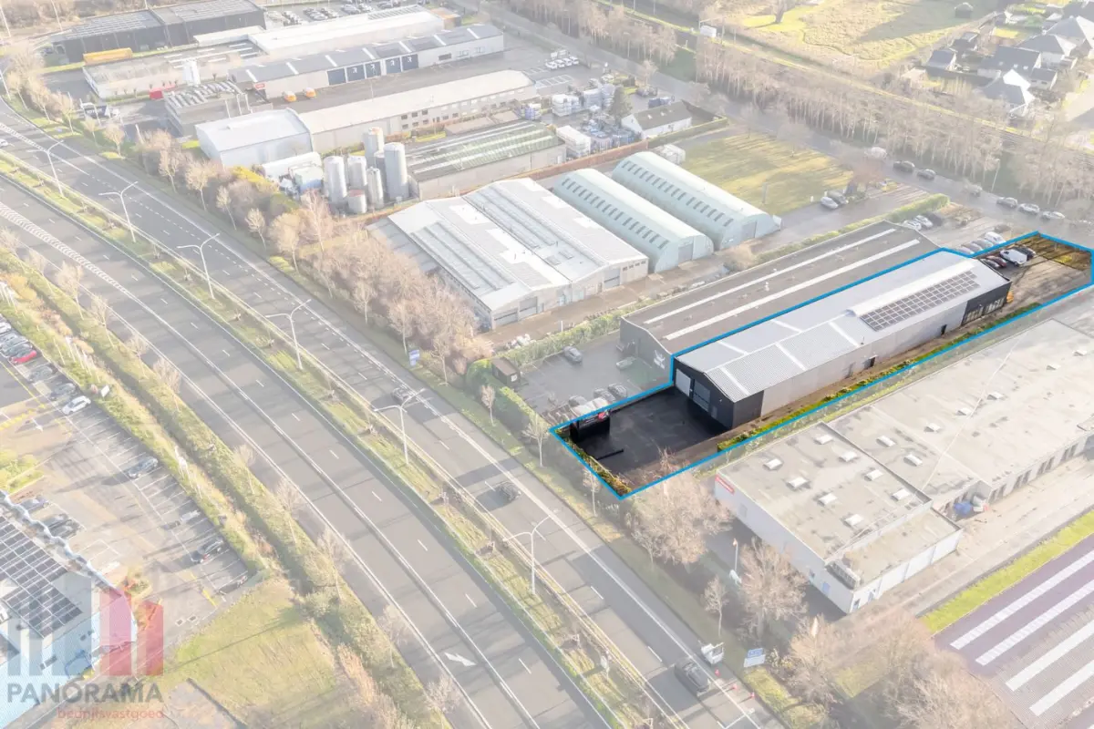 Handelszaak te  koop in Sint-Andries 8200 1650000.00€  slaapkamers 1383.00m² - Zoekertje 727498