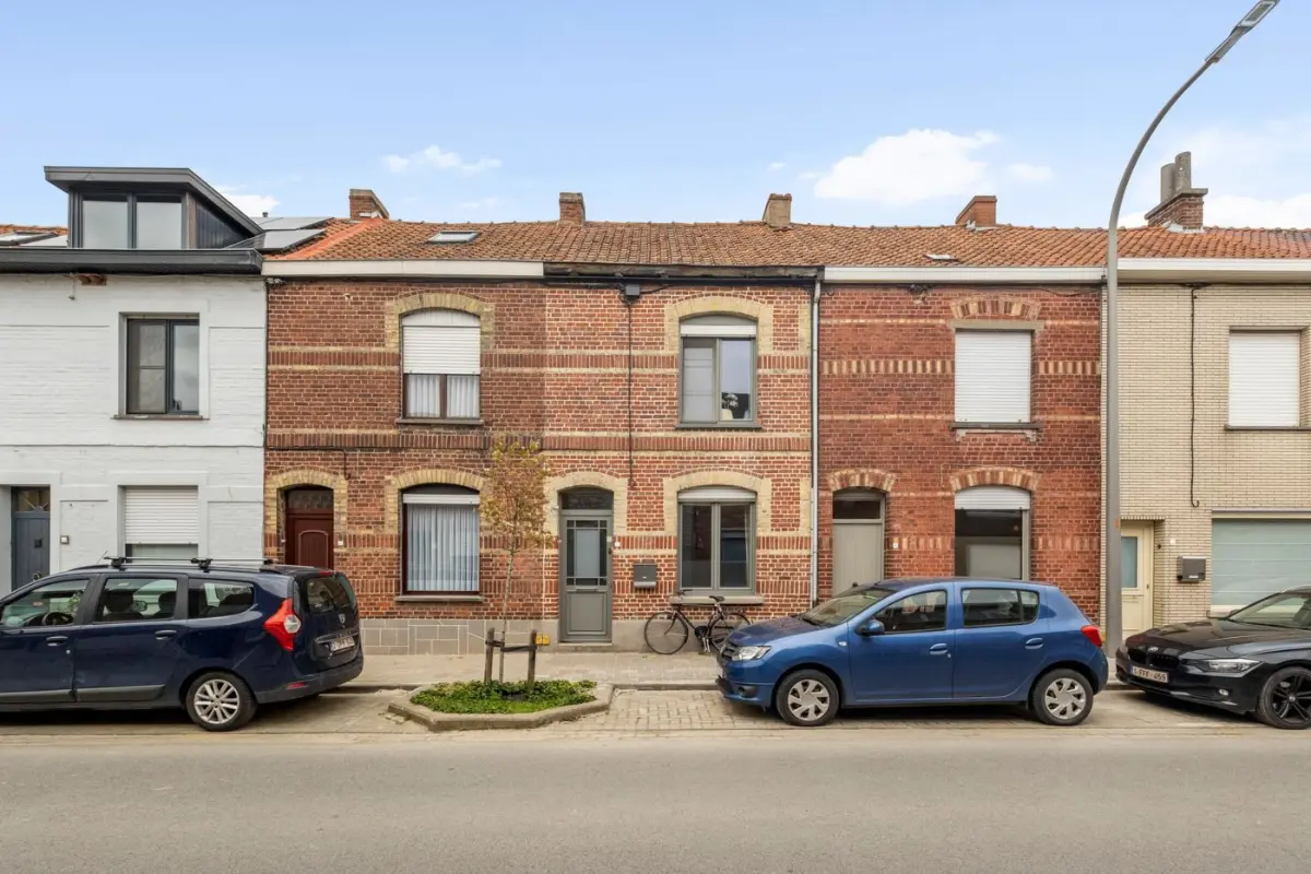 Huis te  koop in Bissegem 8501 215000.00€ 3 slaapkamers 106.00m² - Zoekertje 730187