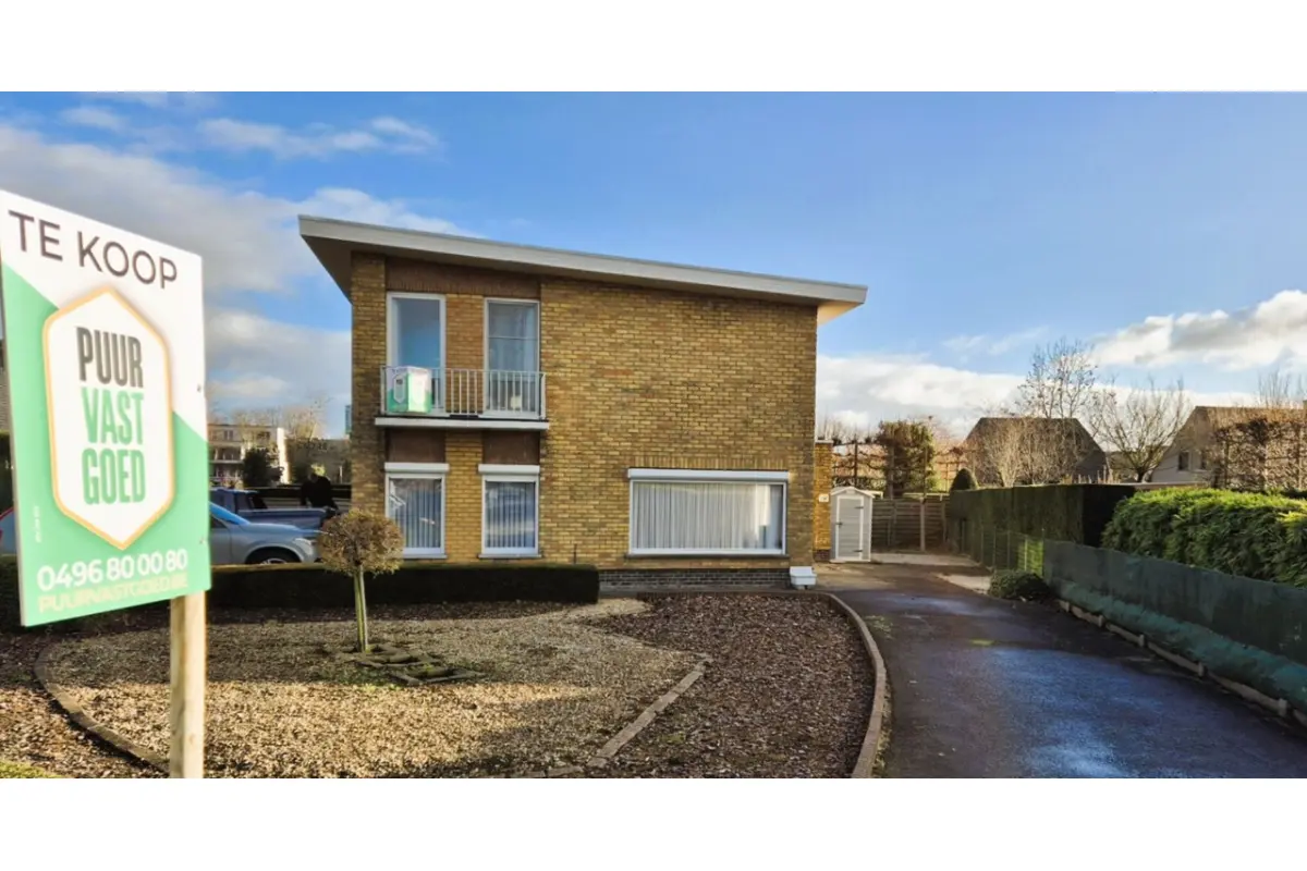 Handelszaak te  koop in Zedelgem 8210 298000.00€  slaapkamers 188.00m² - Zoekertje 730427