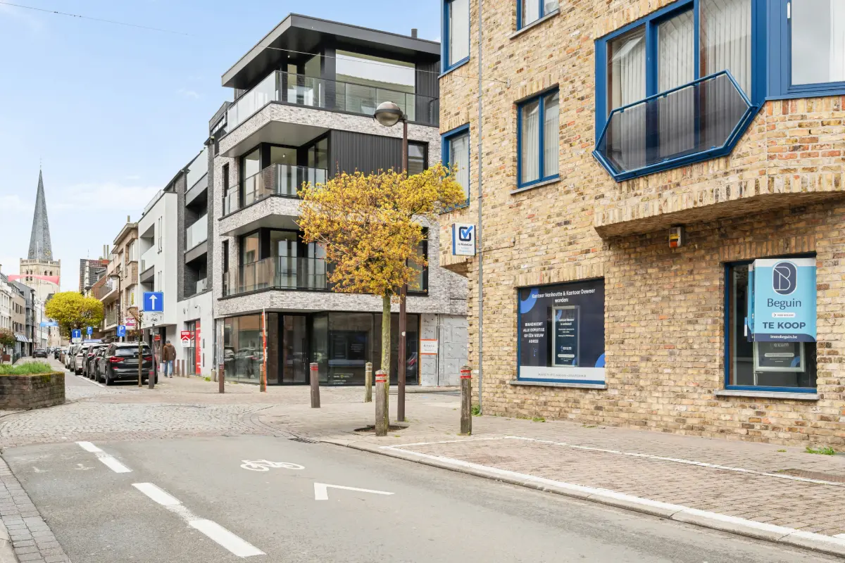 Handelszaak te  koop in Waregem 8790 199500.00€  slaapkamers 150.00m² - Zoekertje 730839