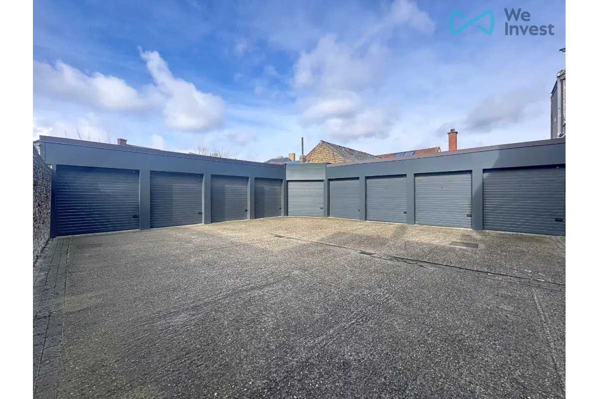 Parking & garage te  koop in Brugge 8000 57500.00€  slaapkamers m² - Zoekertje 730817
