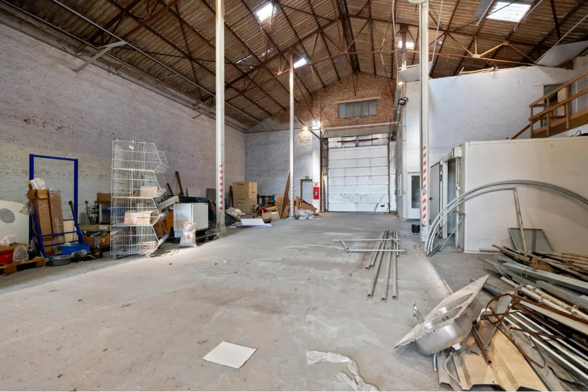 Handelszaak te  huur in Deerlijk 8540 1800.00€  slaapkamers 600.00m² - Zoekertje 730986