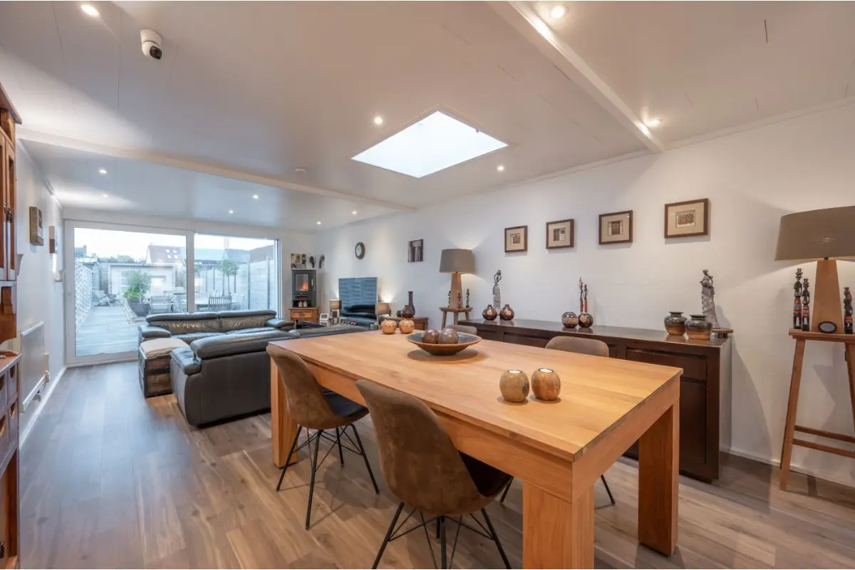Huis te  koop in Blankenberge 8370 359000.00€ 3 slaapkamers 141.00m² - Zoekertje 732023