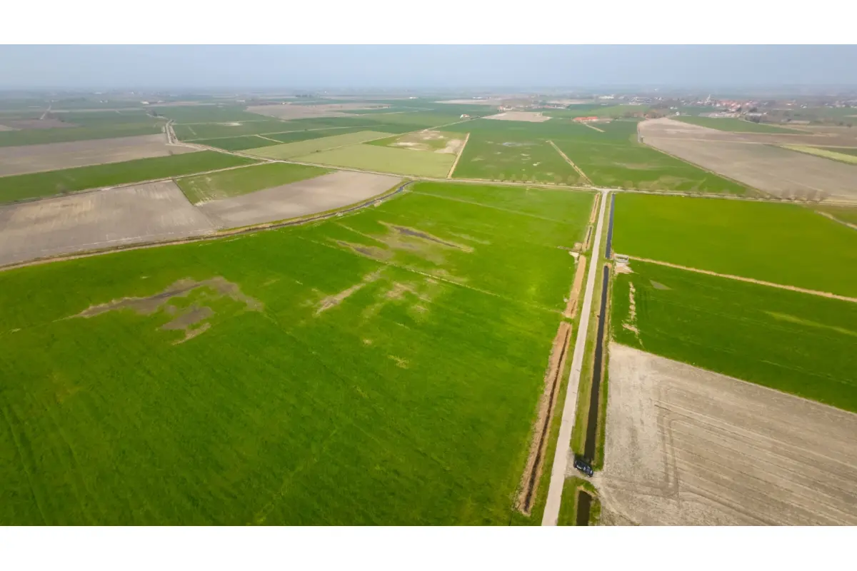 Grond te  koop in Diksmuide 8600 70000.00€  slaapkamers m² - Zoekertje 733931