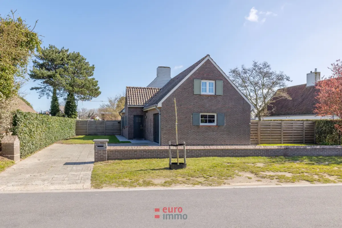 Huis te  koop in Oostduinkerke 8670 695000.00€ 4 slaapkamers 160.00m² - Zoekertje 733975