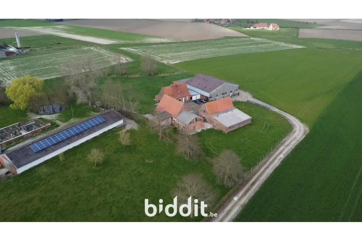 Handelszaak te  koop in Geluwe 8940 620000.00€ 2 slaapkamers m² - Zoekertje 733490