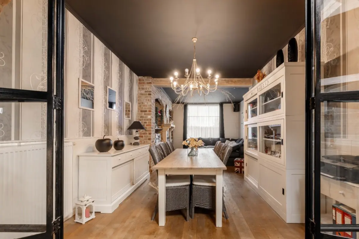 Huis te  koop in Pittem 8740 269000.00€ 3 slaapkamers 192.00m² - Zoekertje 735249