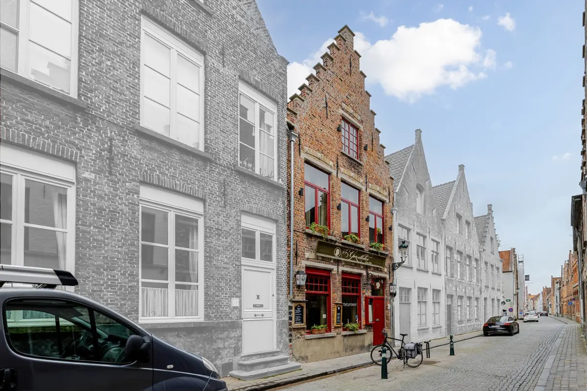 Handelszaak te  koop in Brugge 8000 370000.00€  slaapkamers 271.00m² - Zoekertje 735649