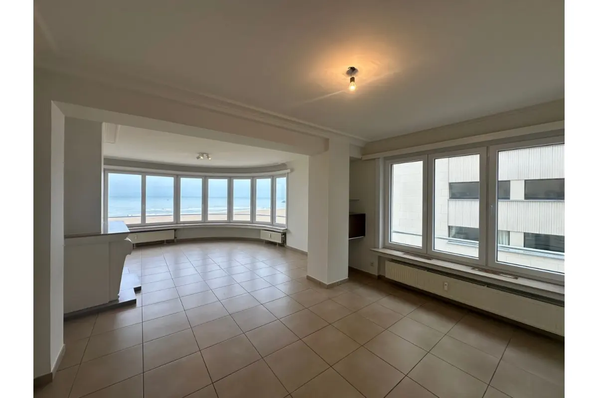 Appartement te  huur in Oostende 8400 1420.00€ 2 slaapkamers 102.00m² - Zoekertje 736157