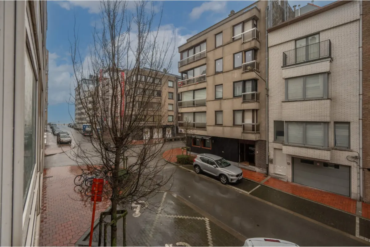 Appartement te  koop in Knokke 8300 370000.00€ 1 slaapkamers 50.00m² - Zoekertje 736159