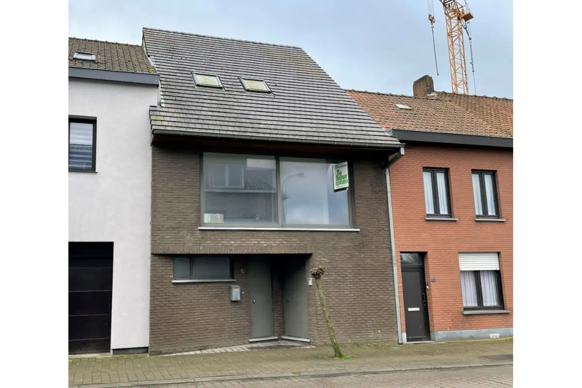 Huis te  huur in Tielt 8700 1200.00€ 4 slaapkamers m² - Zoekertje 736281