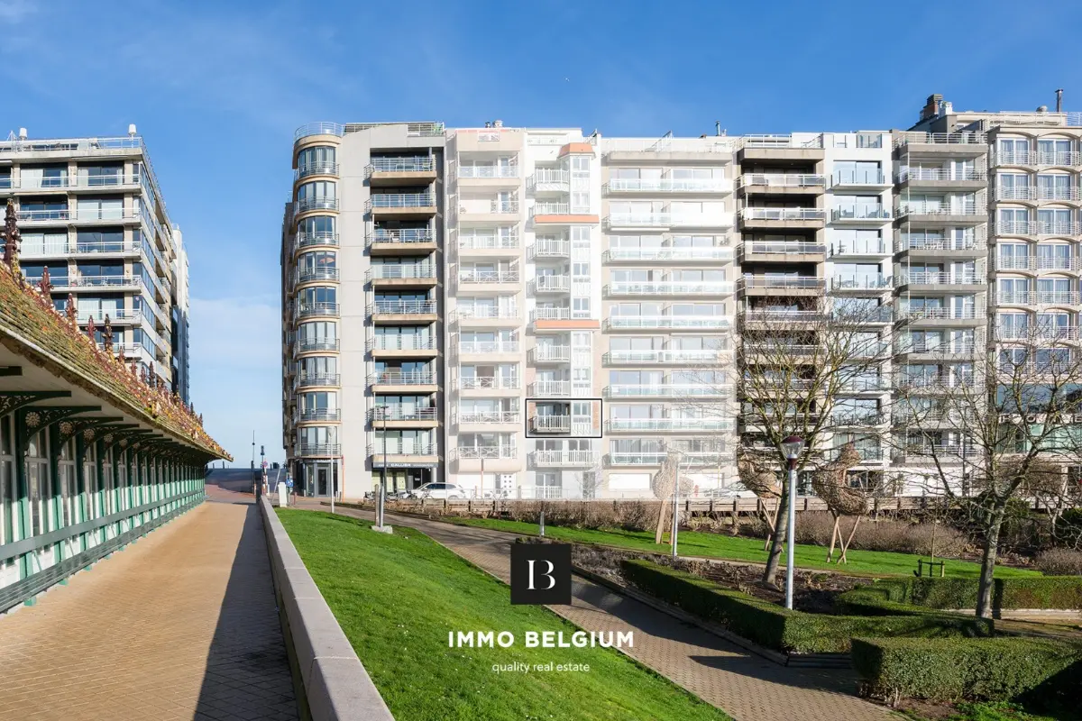 Appartement te  koop in Blankenberge 8370 445000.00€ 2 slaapkamers 79.00m² - Zoekertje 737215