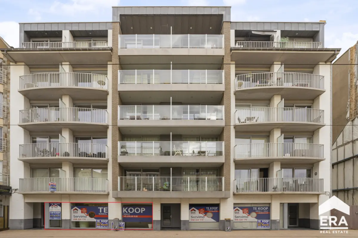 Handelszaak te  koop in De Panne 8660 140000.00€ 0 slaapkamers 162.00m² - Zoekertje 736986