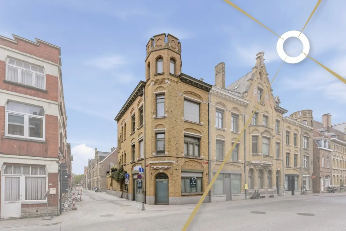 Huis te  koop in Ieper 8900 389000.00€ 3 slaapkamers 249.00m² - Zoekertje 737652