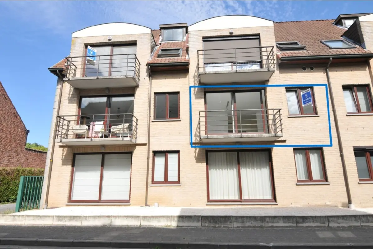 Appartement te  koop in Avelgem 8580 139000.00€ 1 slaapkamers 72.00m² - Zoekertje 737663