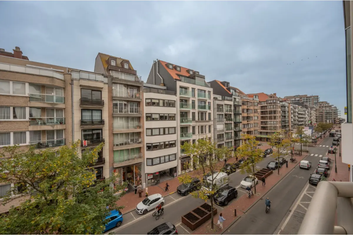 Appartement te  koop in Knokke 8300 485000.00€ 2 slaapkamers 74.00m² - Zoekertje 738061