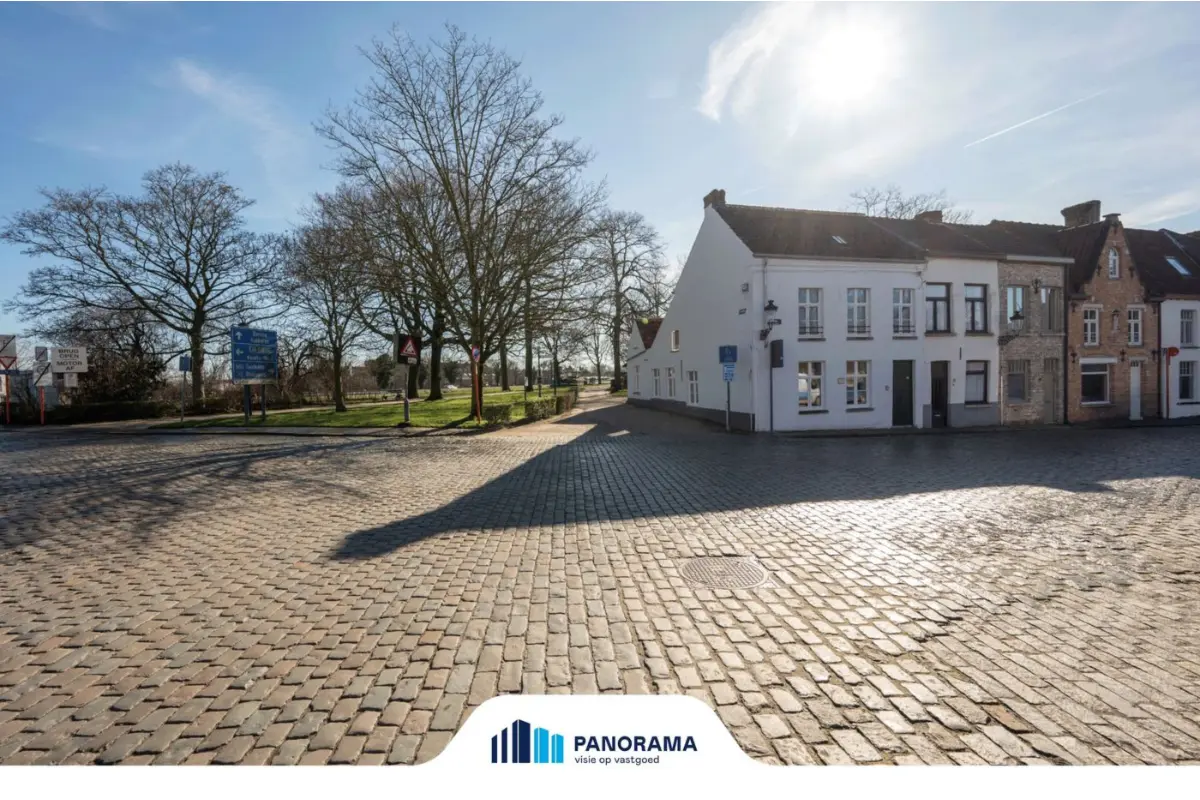 Huis te  huur in Brugge 8000 1450.00€ 2 slaapkamers 160.00m² - Zoekertje 738928